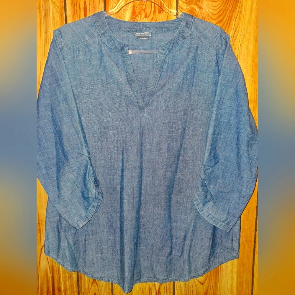 VAN HEUSEN WOMENS BLOUSE